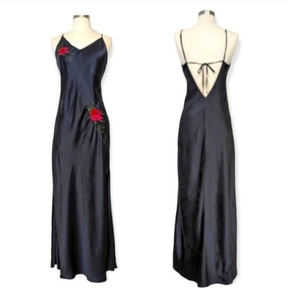 Victoria's Secret Intimates & Sleepwear Victorias Secret Size M